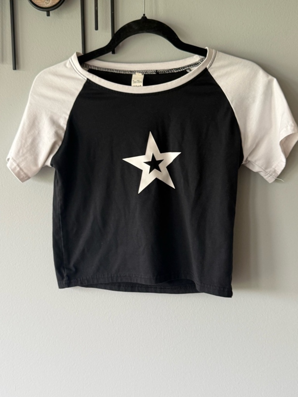 Shein Black & White Star Raglan Kids Top